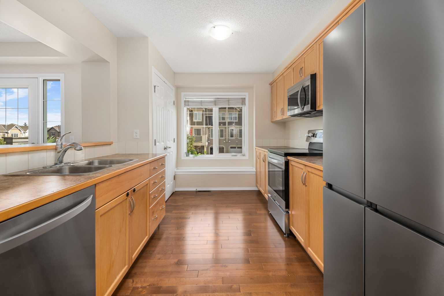 19 Windstone Green SW