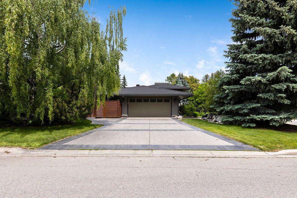 35 Eagle Ridge Drive SW