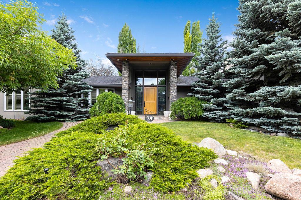 35 Eagle Ridge Drive SW