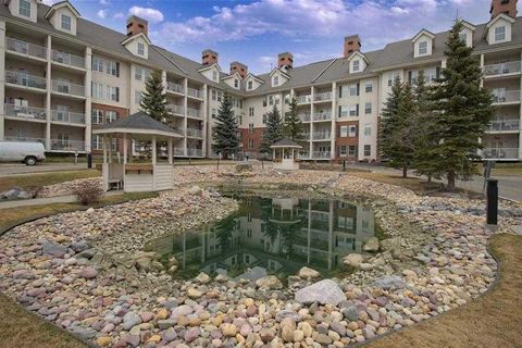 Photo of 151 Country Village Road NE #2458, Calgary, AB T3K 5X5 (MLS # A2302334)