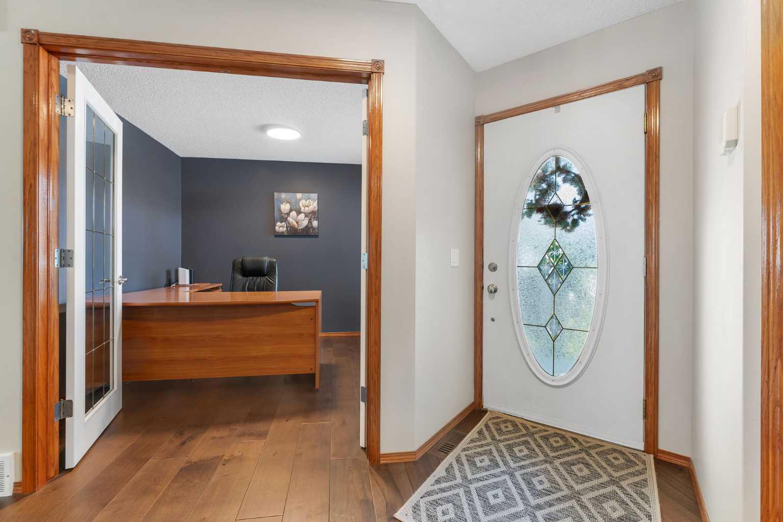 352 Hidden Valley Manor NW