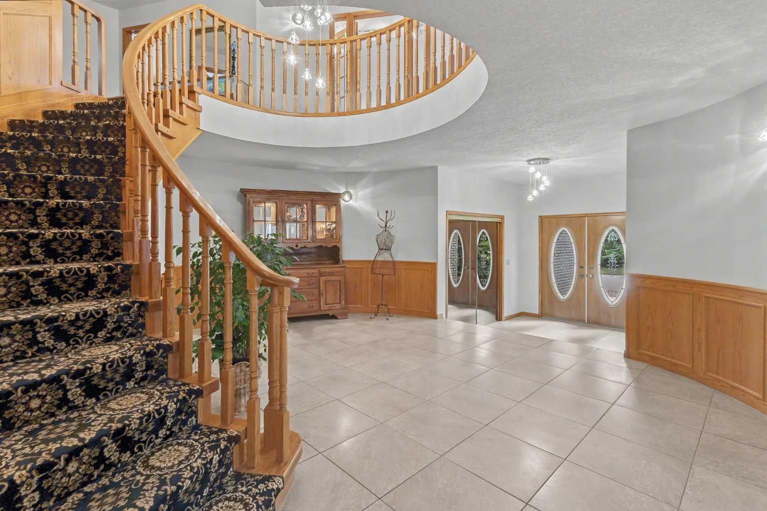 28 Edenstone Way NW