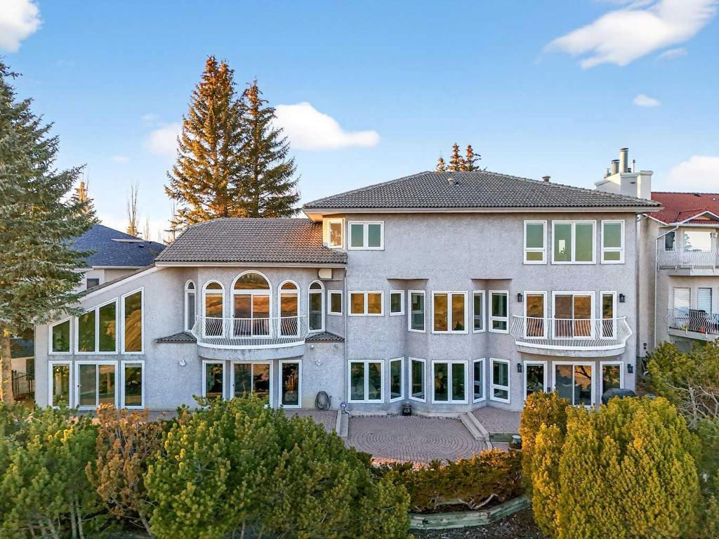 Photo of 57 Edelweiss Point NW, Calgary, AB T3A 4N5 (MLS # A2284667)