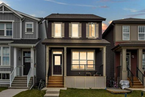 Photo of 1612 Rangeview Drive SE, Calgary, AB T3S 0K1 (MLS # A2285077)