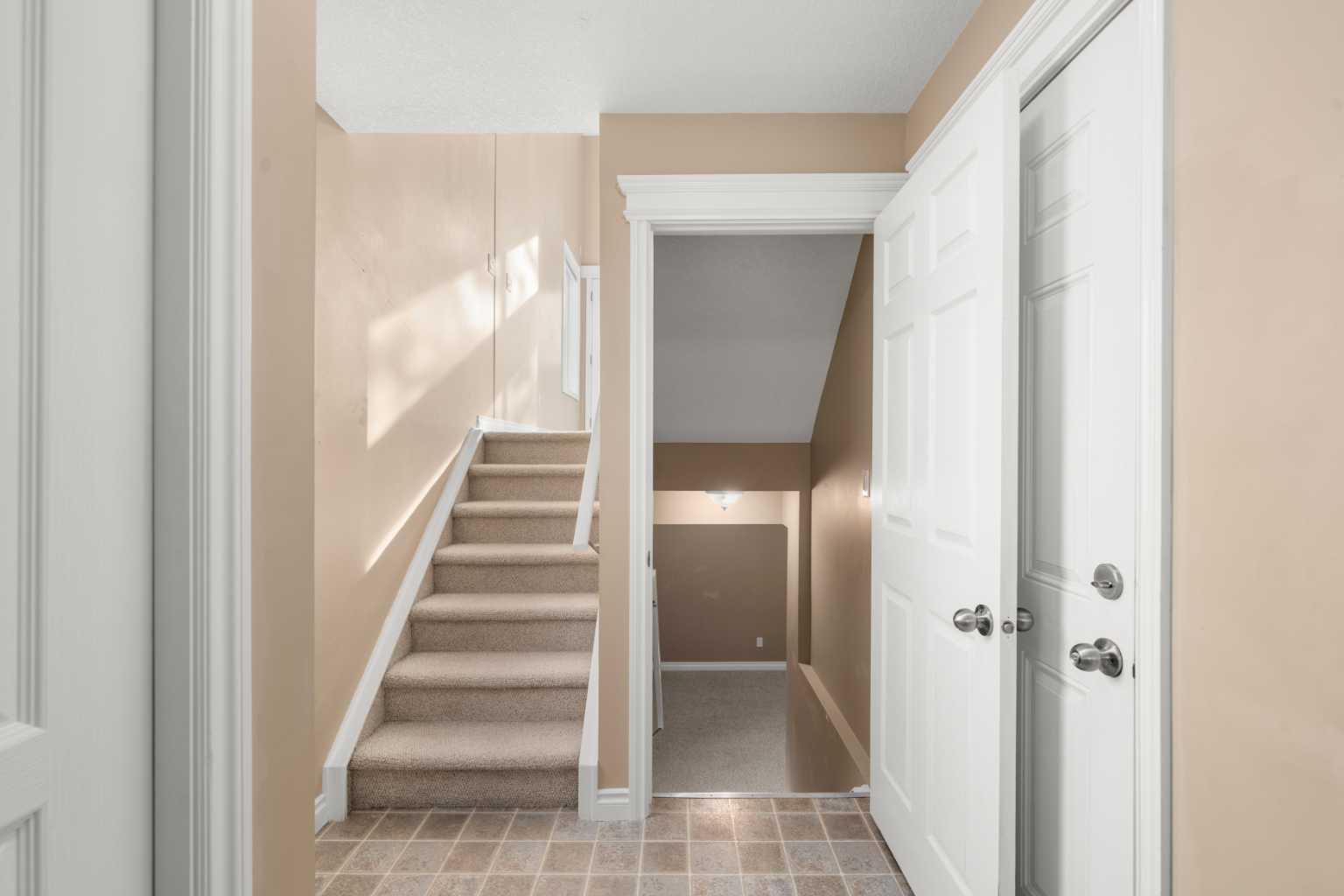 70 Crystal Shores Cove