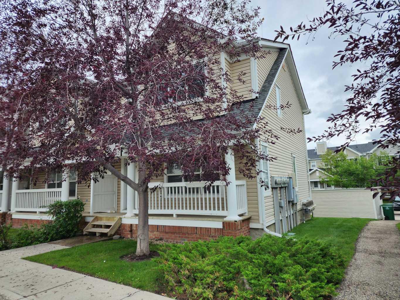 29 Country Village Gate NE
