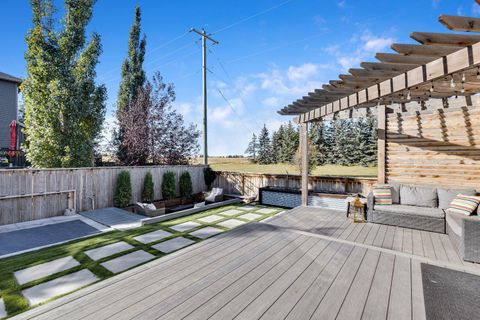 129 Wildrose Green Strathmore AB T1P 0G4