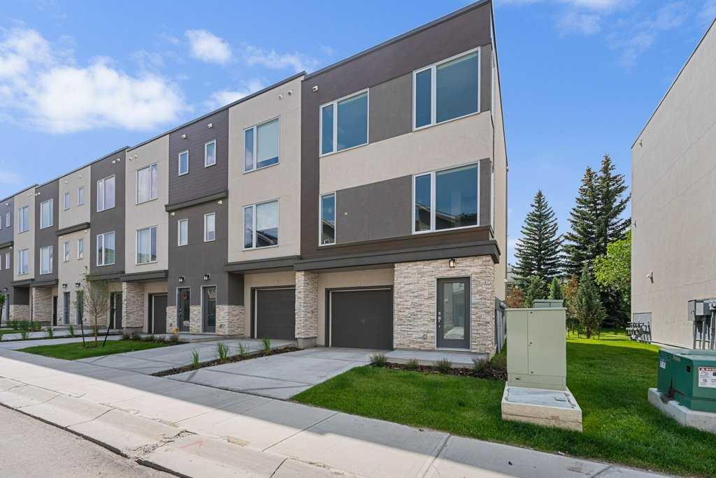 436 Shawnee Square SW