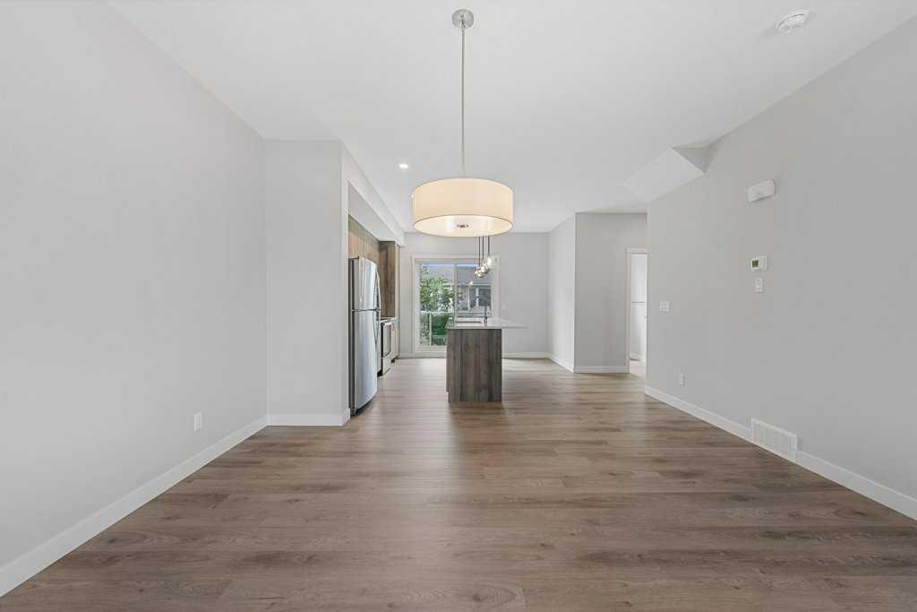 436 Shawnee Square SW