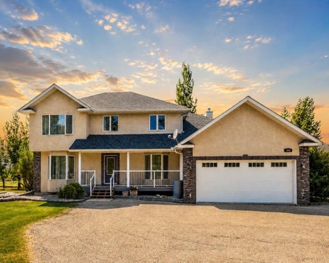 Photo of 338 Deer Run Place W, Rural Lethbridge County, AB T1J 5R8 (MLS # A2335281)