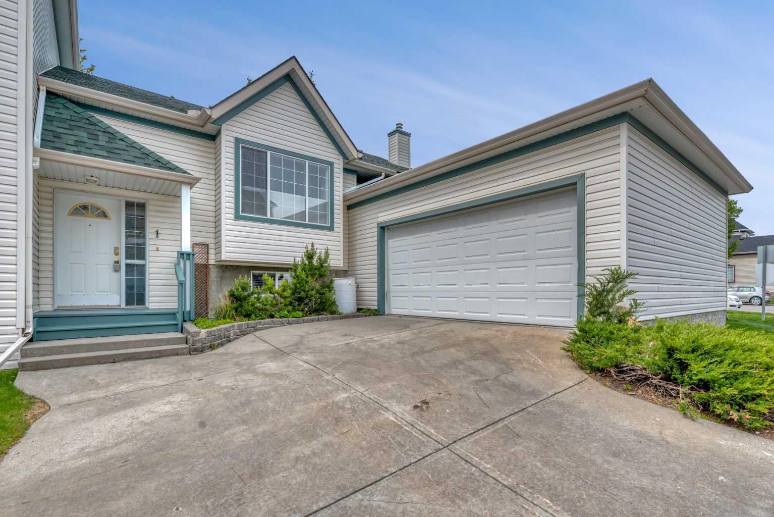 15 Rocky Ridge Gate NW 1