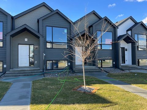 Photo of 3024 47 Street S, Lethbridge, AB T1K 8L5 (MLS # A2250247)