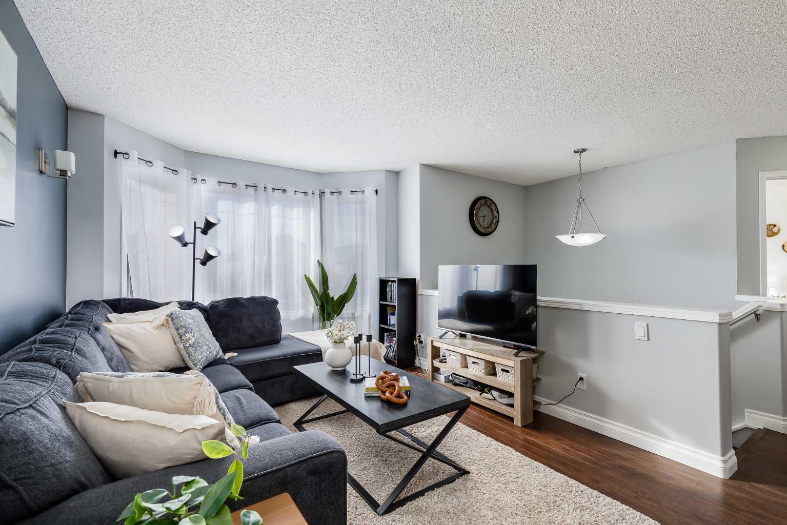 197 Stonegate Drive NW