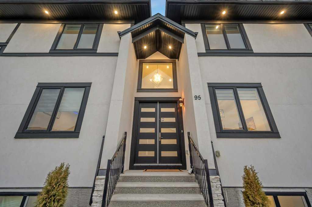 95 Saddlepeace Way NE