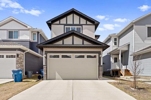 Photo of 439 Bayview Way SW, Airdrie, AB T4B 0R7 (MLS # A2304801)