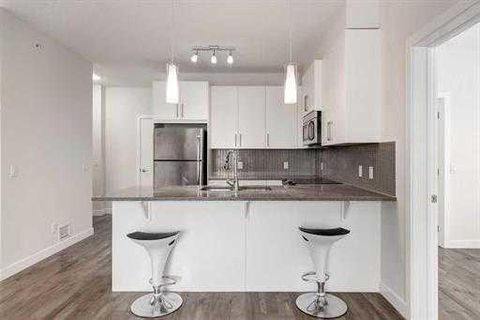 12 Sage Hill Terrace NW 313 Calgary AB T3R 0W6