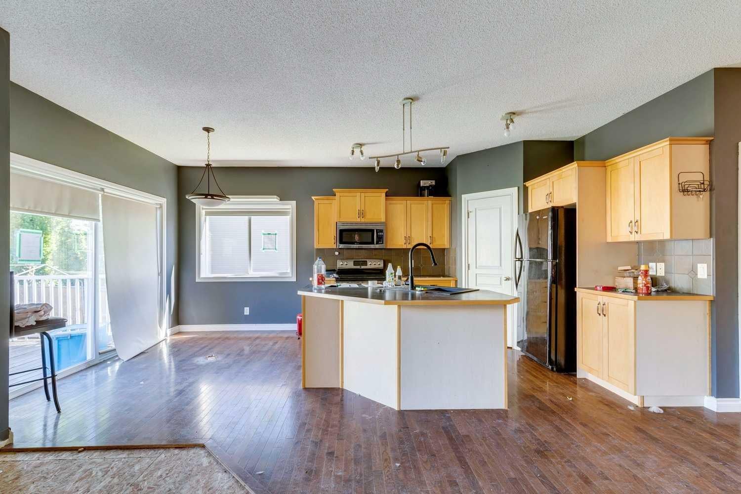56 Crystal Shores Place