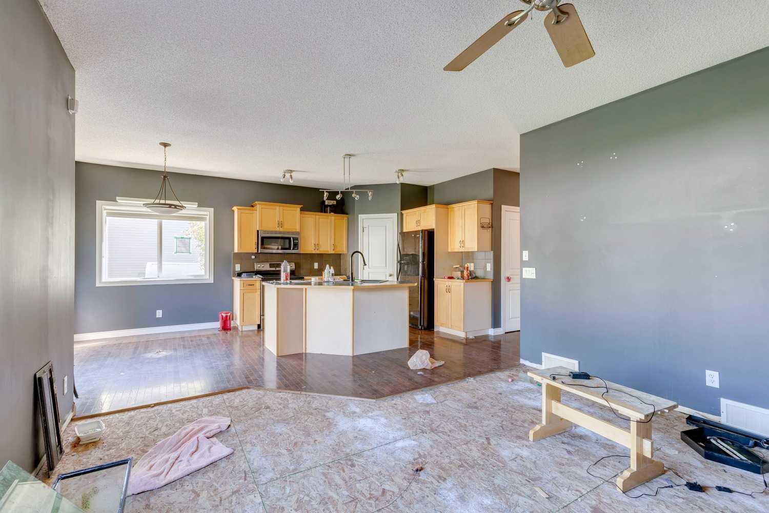 56 Crystal Shores Place
