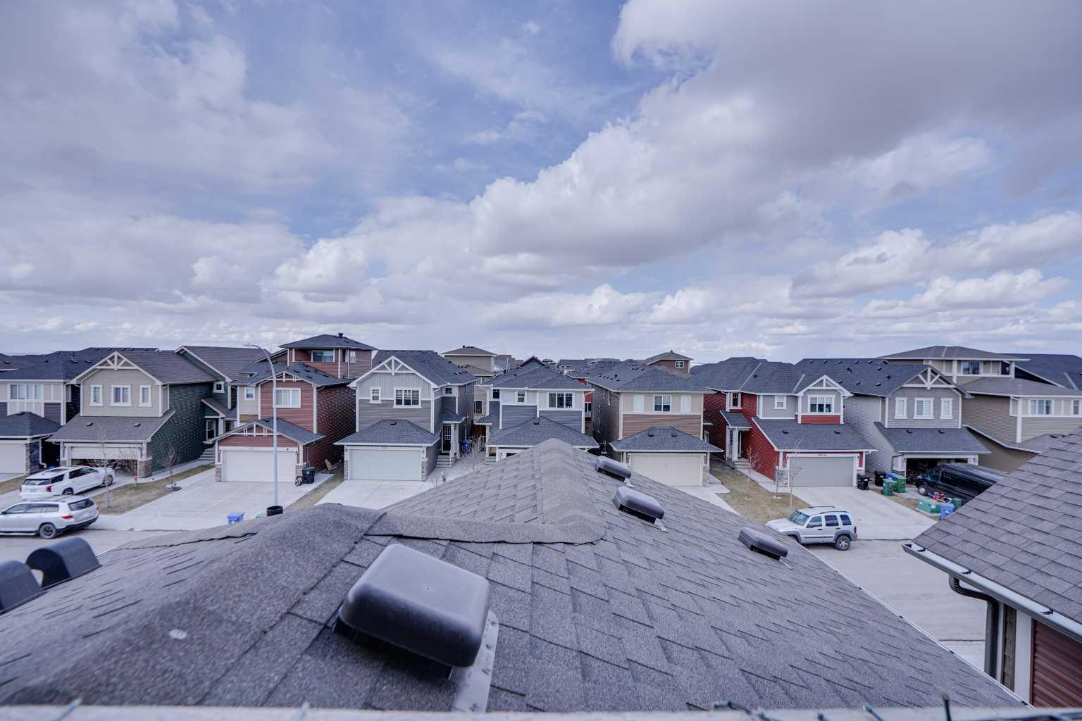 126 Saddlestone Park NE