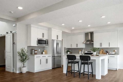 27 Heritage Link Cochrane AB T4C 2J8