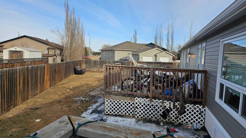 Photo of 6001 53 Avenue Close, Stettler, AB T0C 2L2 (MLS # A2296360)