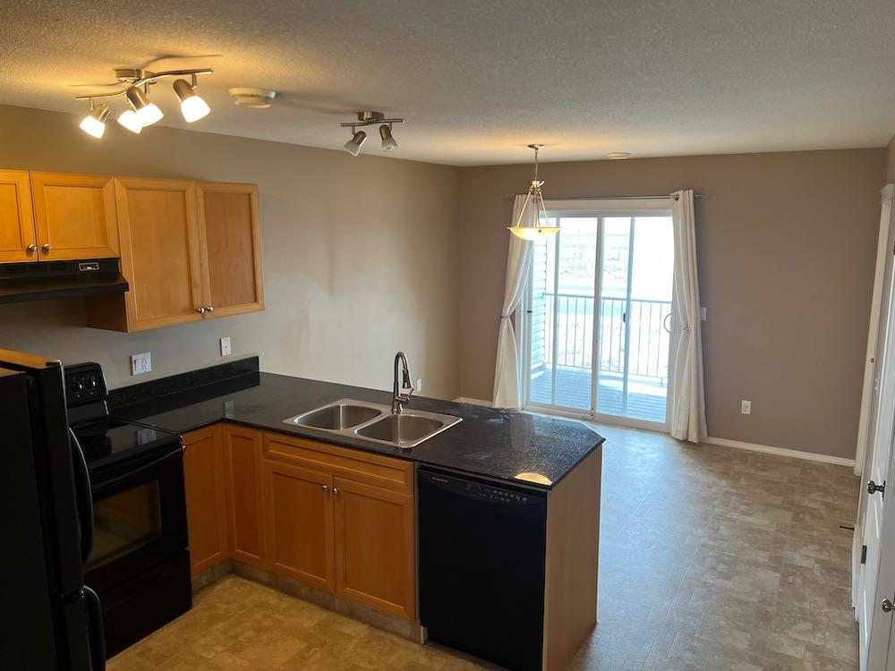 178 Northlands Pointe NE