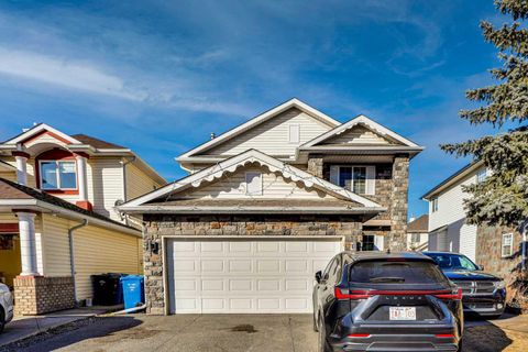171 Coral Springs Park NE Calgary AB T3J 3Y2