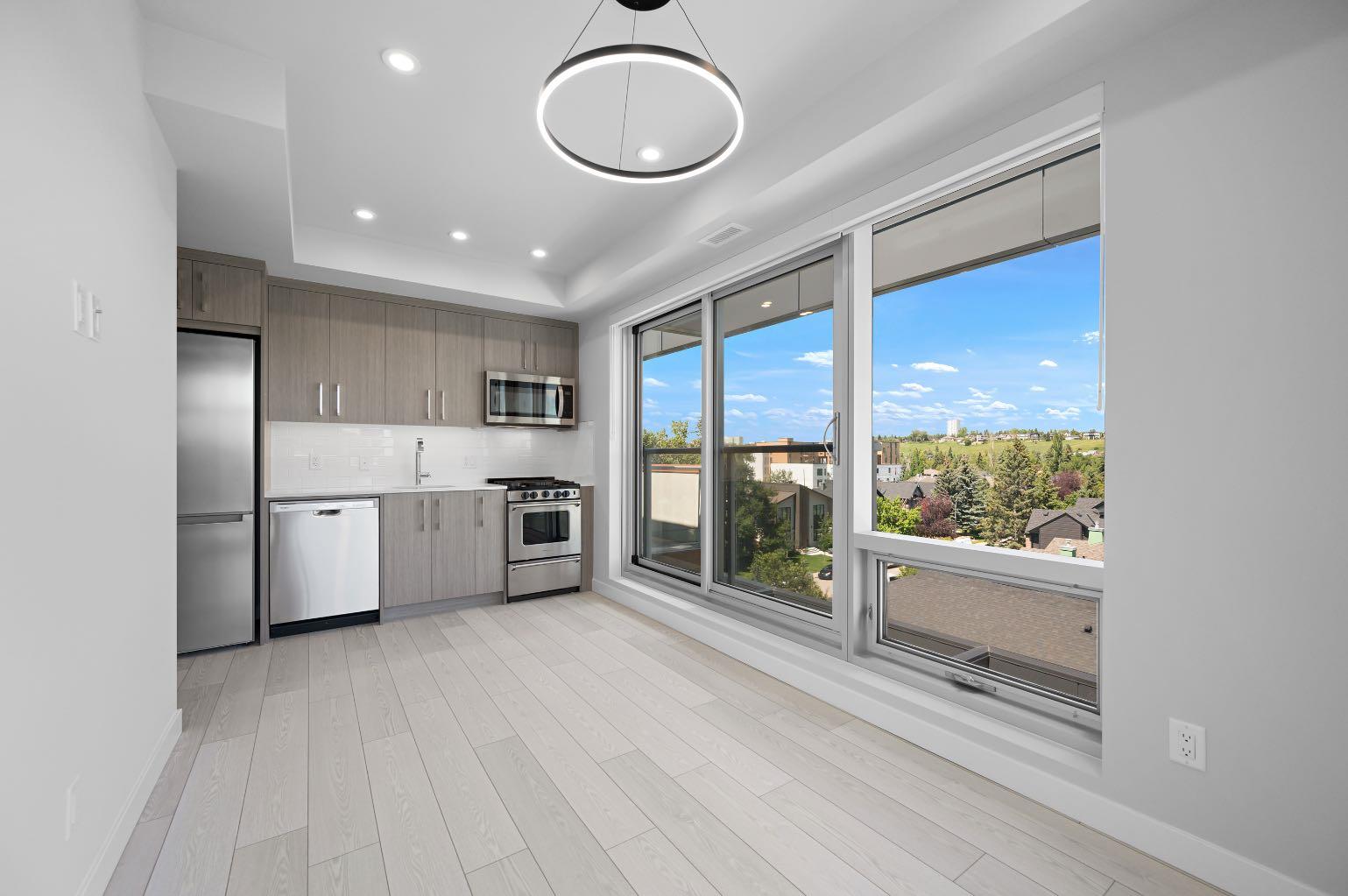 110 18A Street NW 841