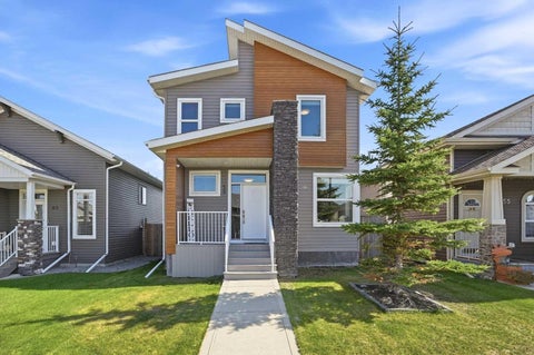 Photo of 59 Village Crescent, Red Deer, AB T4R 0P3 (MLS # A2347283)