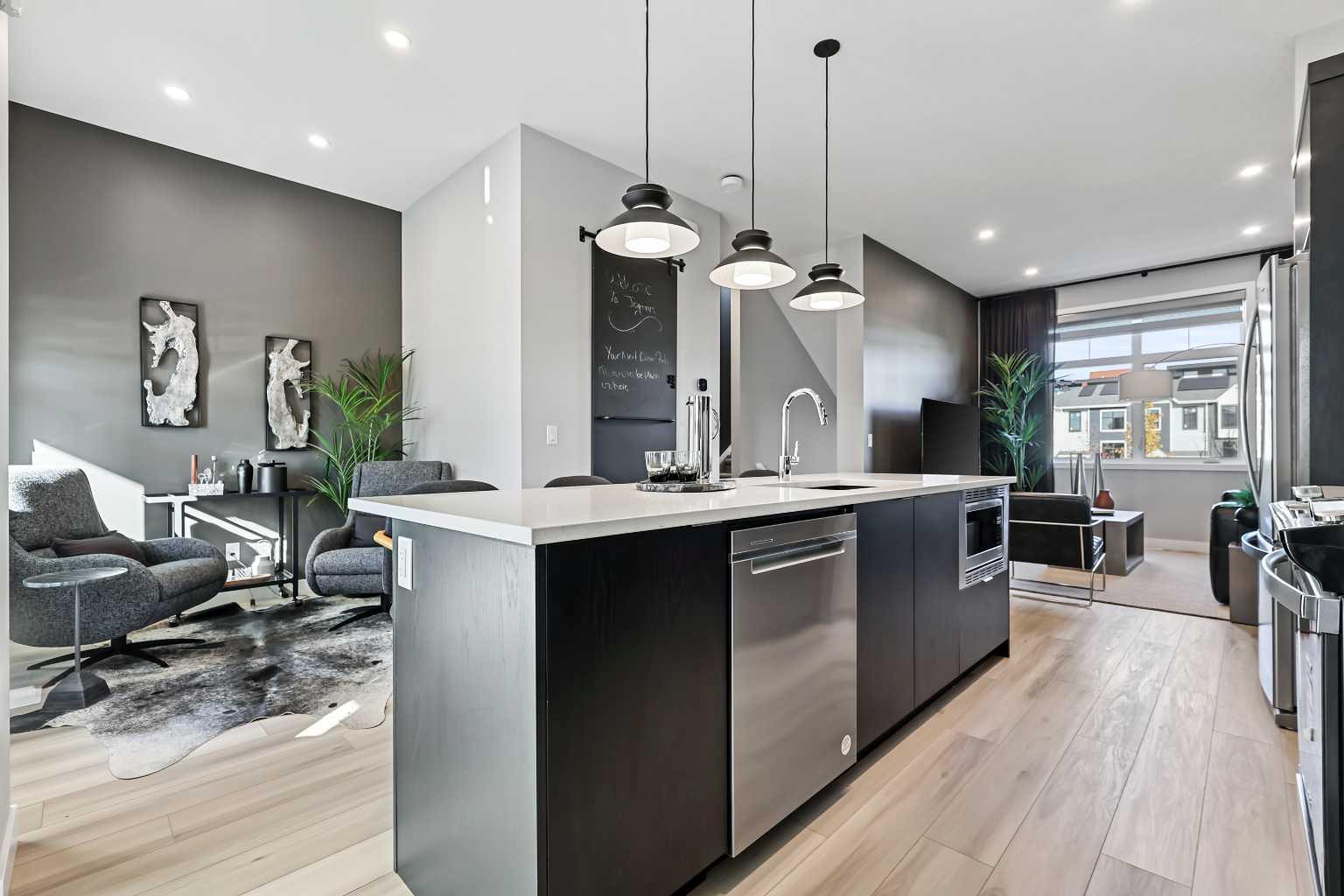 595 Mahogany Road SE 112