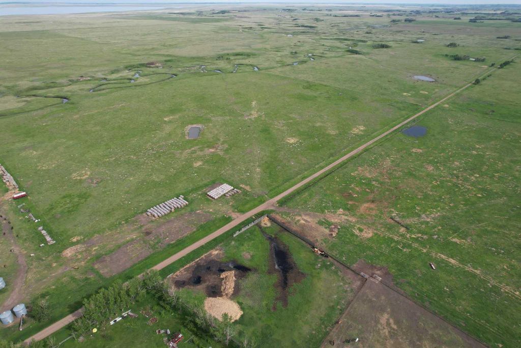 Photo of On Range Road 154, Rural Stettler No. 6, County of, AB T0J 1G0 (MLS # A2323889)