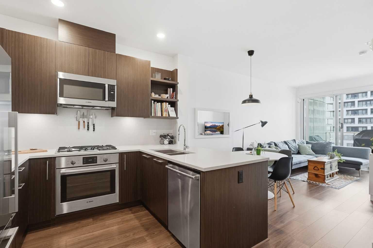 88 9 Street NE 628