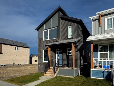 Photo of 34 Chinook Winds Court SW, Airdrie, AB T4B 5X6 (MLS # A2341242)