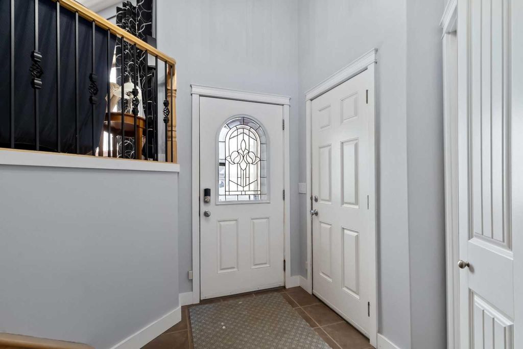 Photo of 117 Violet Street, Fort McMurray, AB T9K 0H2 (MLS # A2300667)