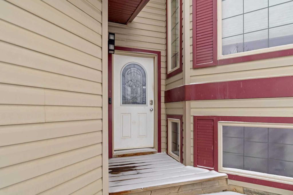 Photo of 117 Violet Street, Fort McMurray, AB T9K 0H2 (MLS # A2300667)