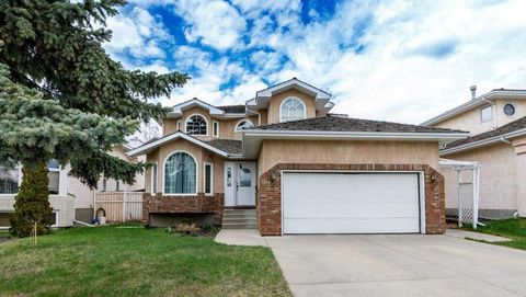 Photo of 92 Anquetel Street, Red Deer, AB T4R 2K7 (MLS # A2312594)
