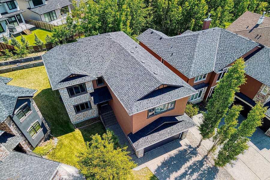 16 Rockcliff Point NW