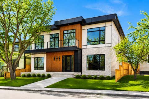 Photo of 209 Windermere Road SW, Calgary, AB T3C 3K9 (MLS # A2296061)