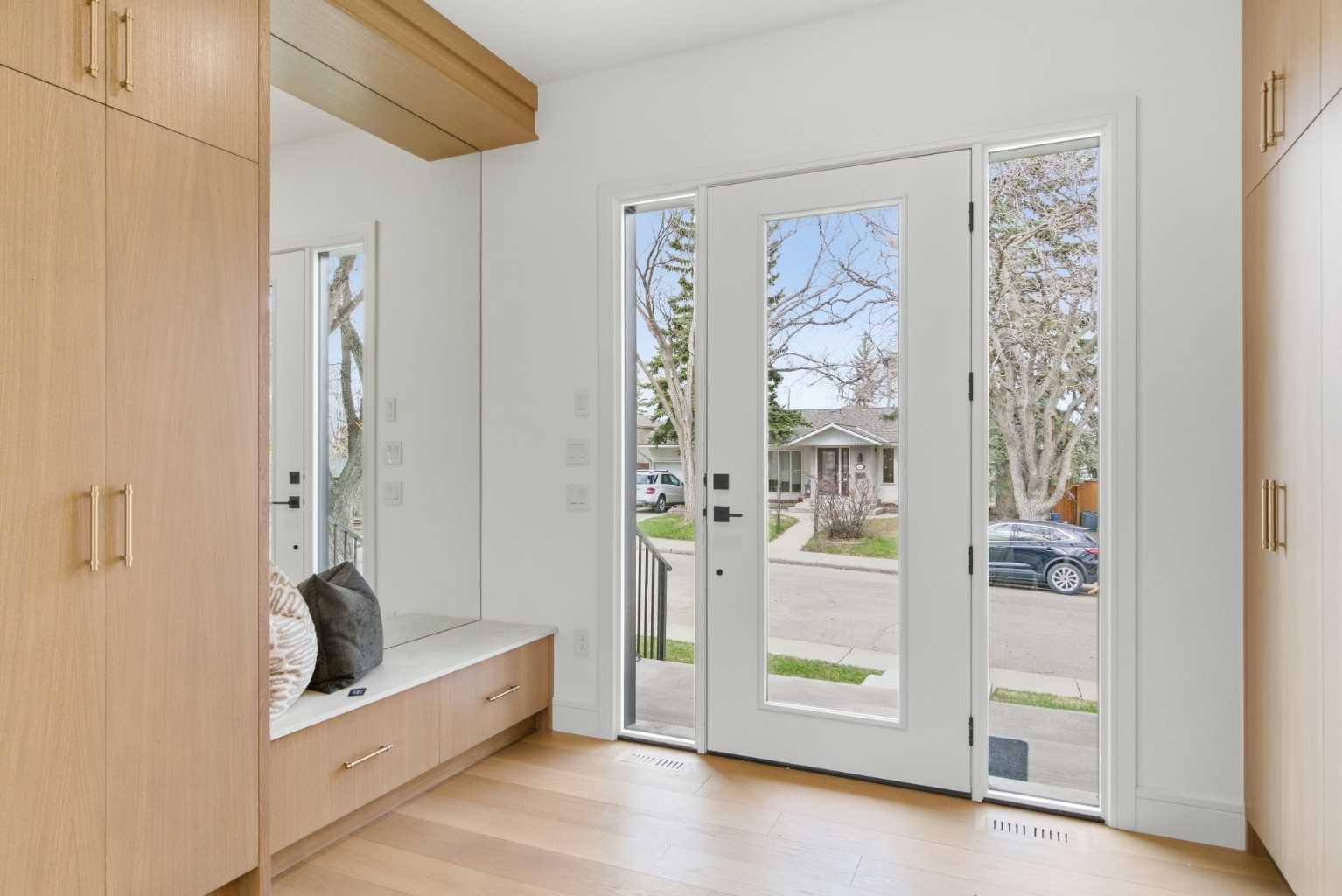 209 Windermere Road SW
