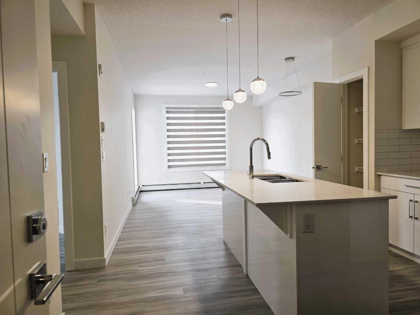 15 Skyview Point Crescent 2220