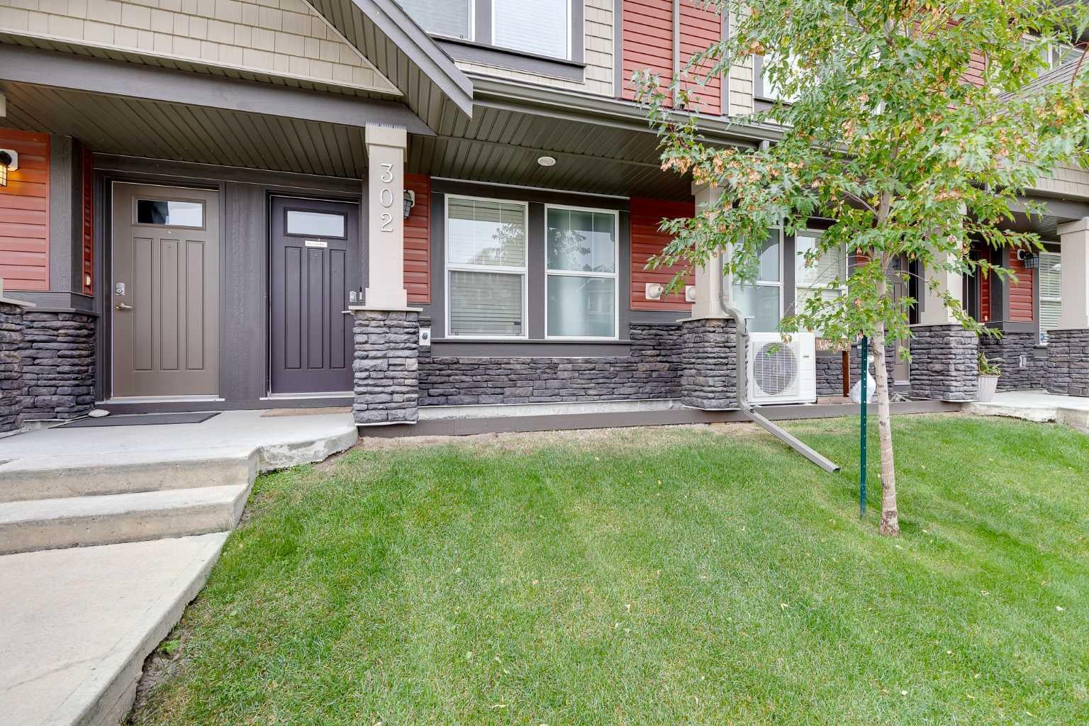 280 Williamstown Close NW 302