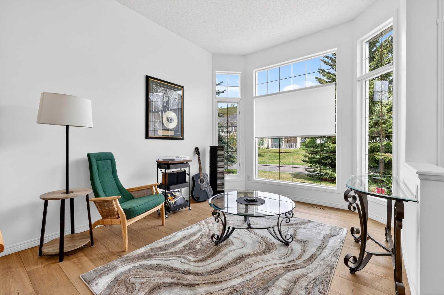 18 Eagleview Place