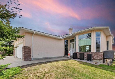 Photo of 18 Eagleview Place, Cochrane, AB T4C 1P8 (MLS # A2314458)