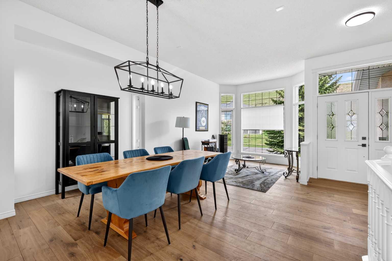 18 Eagleview Place