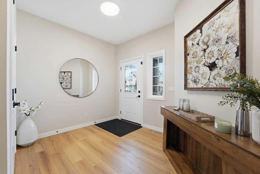 Photo of 557 Baywater Manor SW, Airdrie, AB T4B 5R7 (MLS # A2336115)