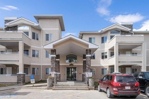 Photo of 26 Country Hills View NW #217, Calgary, AB T3K 5G2 (MLS # A2306512)
