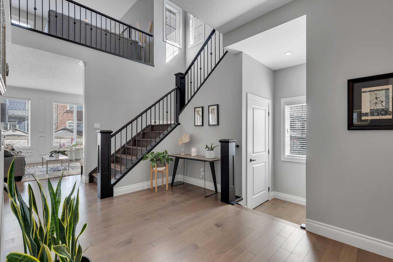 393 Evansborough Way NW