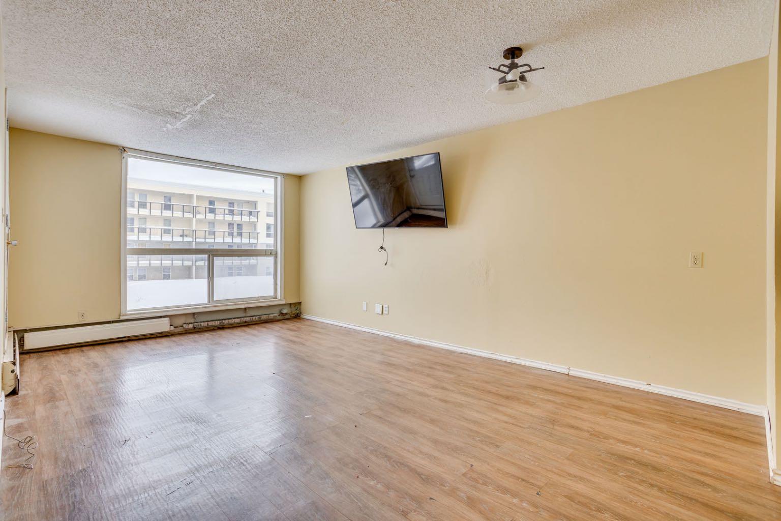 14921 Macdonald Drive 207