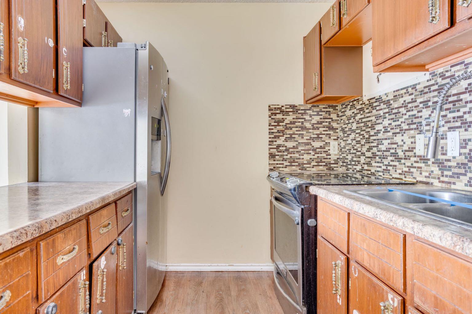 14921 Macdonald Drive 207