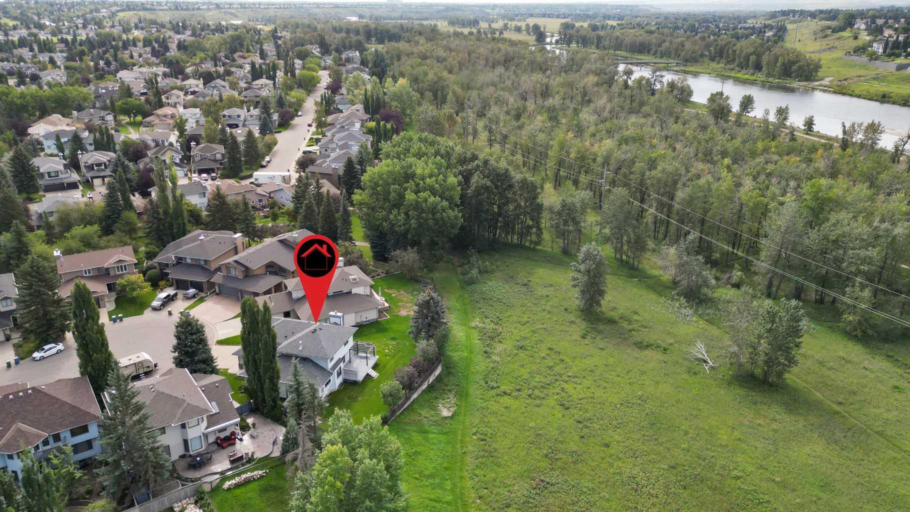 127 Douglasbank Court SE